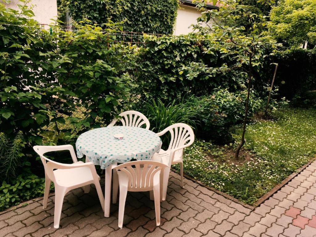 Lavender Apartment Siofok Bagian luar foto